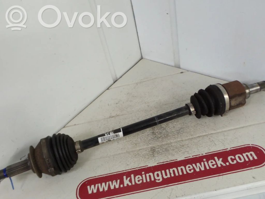 Volkswagen Up Półoś przednia 