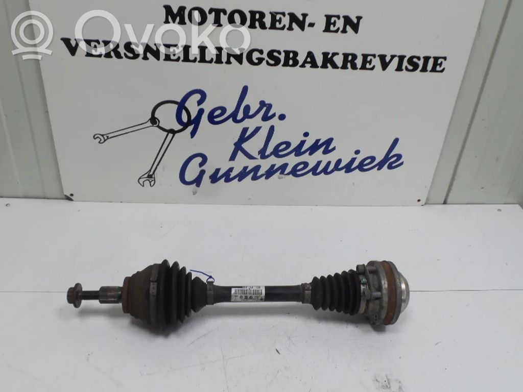 Volkswagen Touran II Półoś przednia 