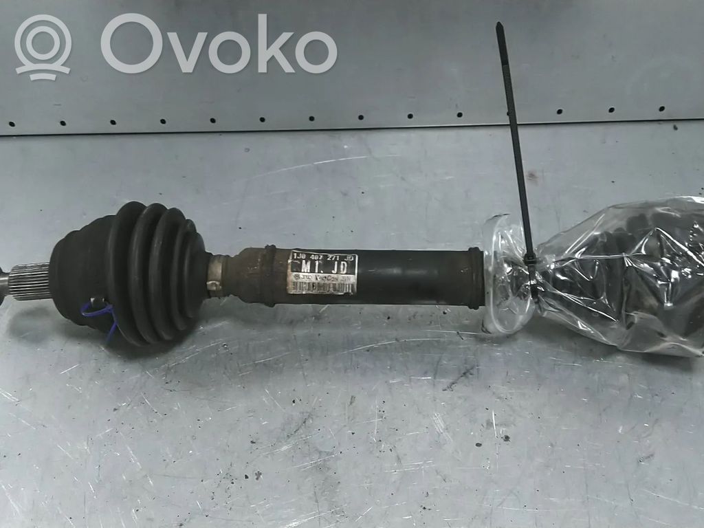 Volkswagen New Beetle Półoś przednia 