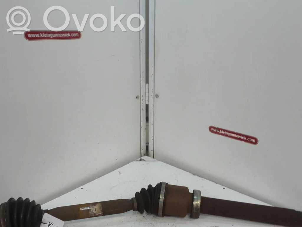 Ford Focus Etuvetoakseli 
