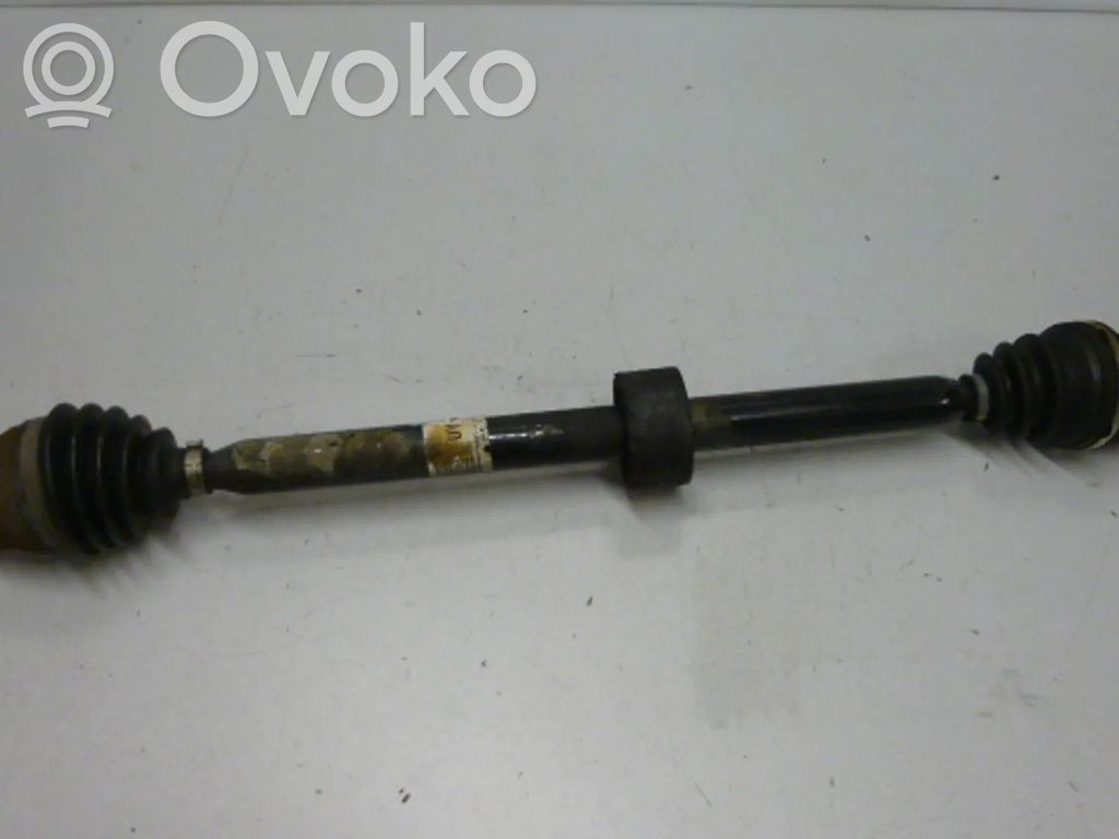 Opel Corsa D Priekinis pusašis 