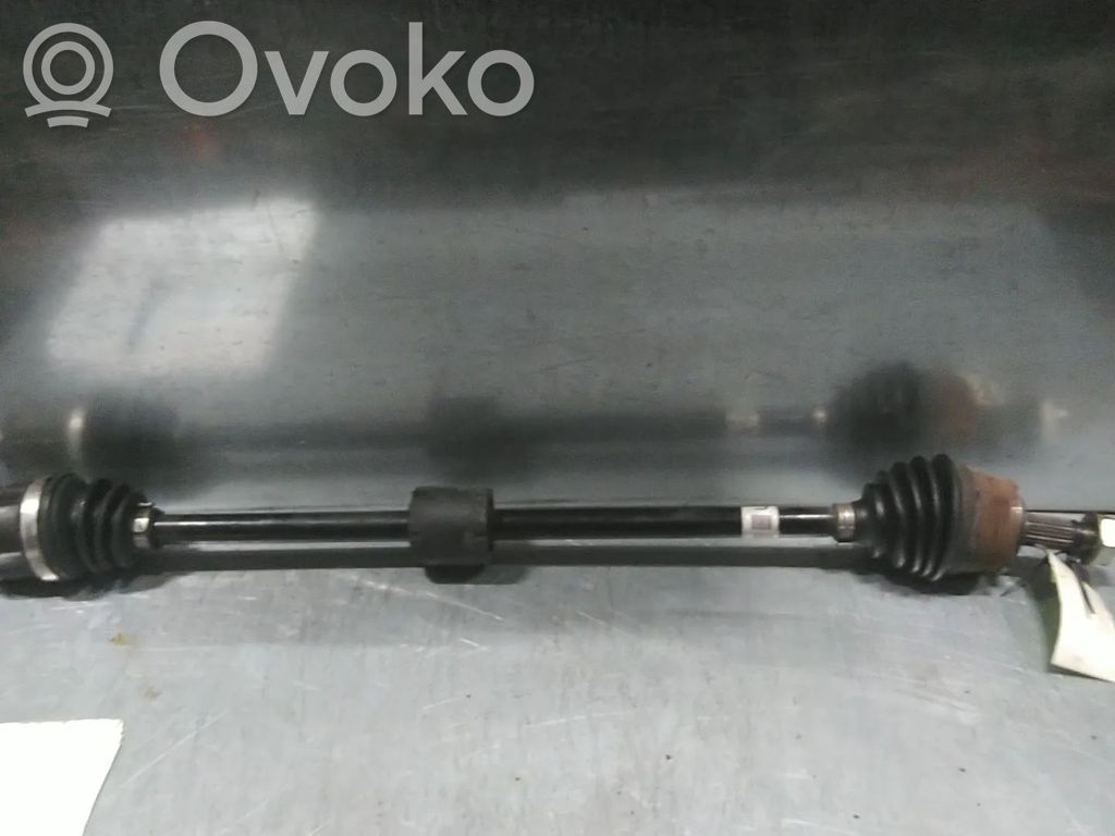 Opel Corsa D Priekinis pusašis 