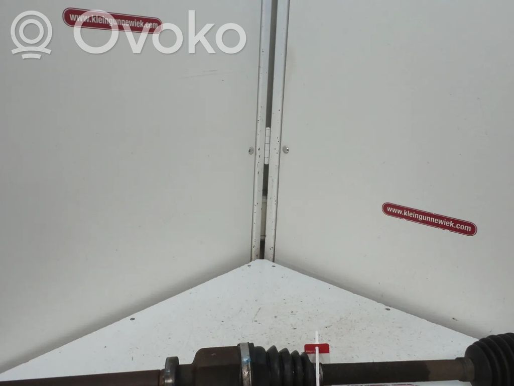Półoś przednia   8200618111,8200358164,JH3131