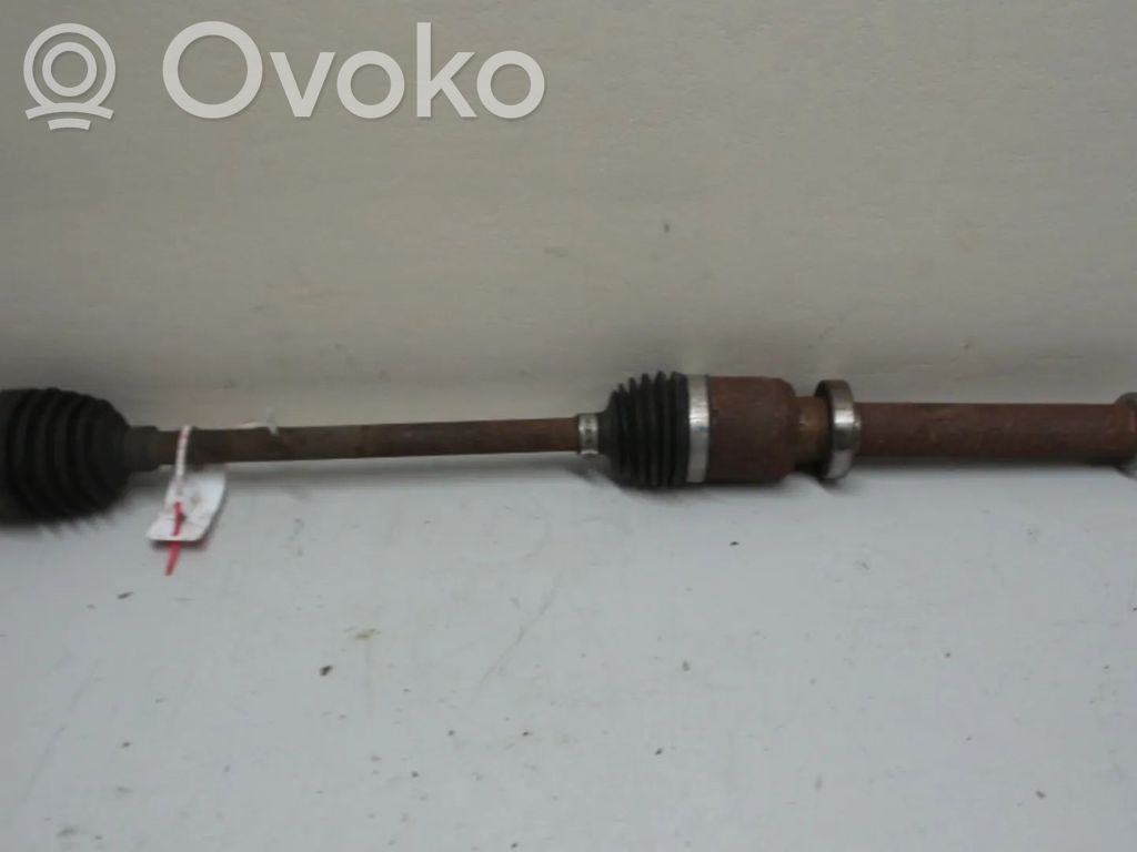 Renault Clio III Front driveshaft 