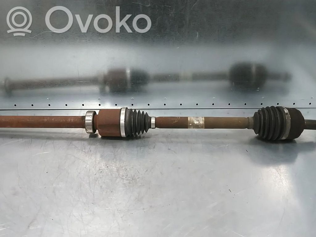 Renault Megane IV Front driveshaft 