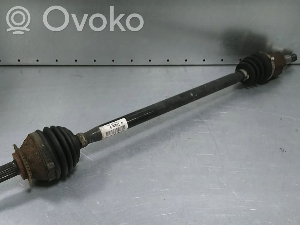 Volkswagen Up Półoś przednia 