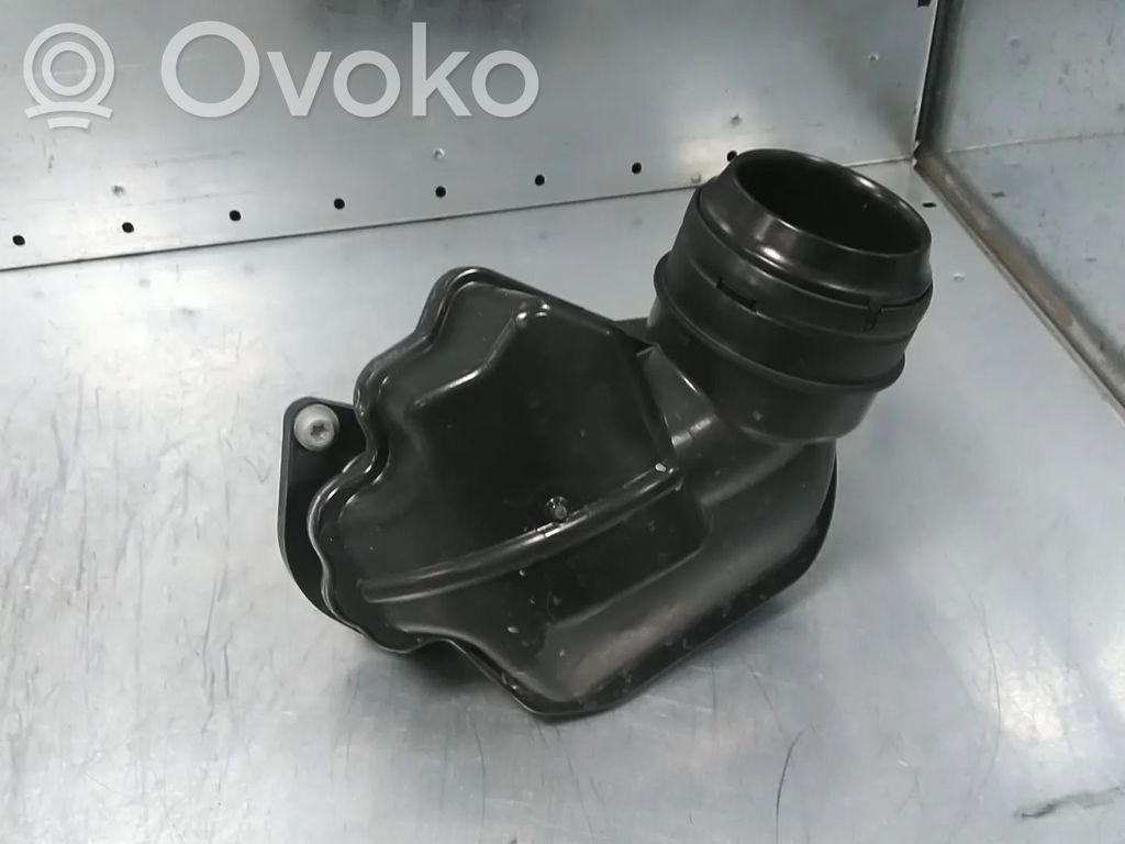 Volkswagen T-Cross Air intake hose/pipe 