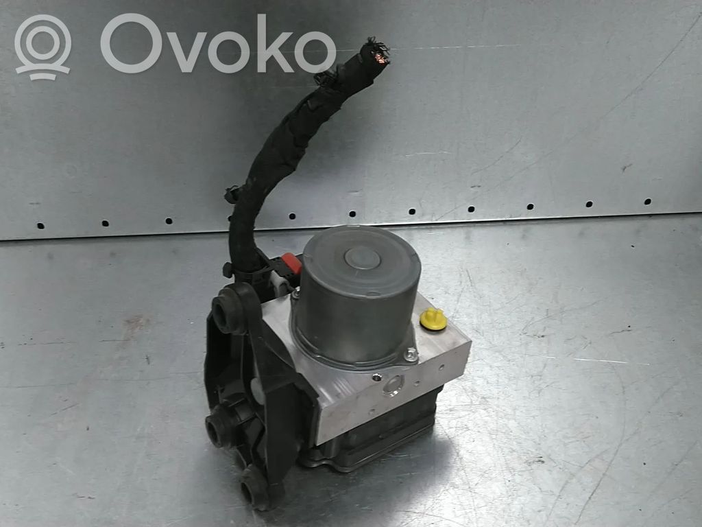 Audi A4 S4 B9 ABS Blokas 