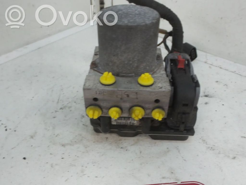 Audi A4 S4 B8 8K ABS Pump 