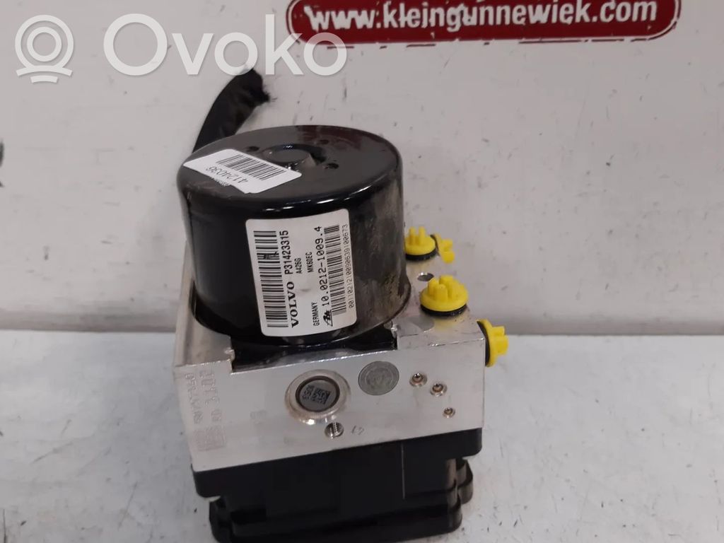 Volvo V40 ABS Pump 