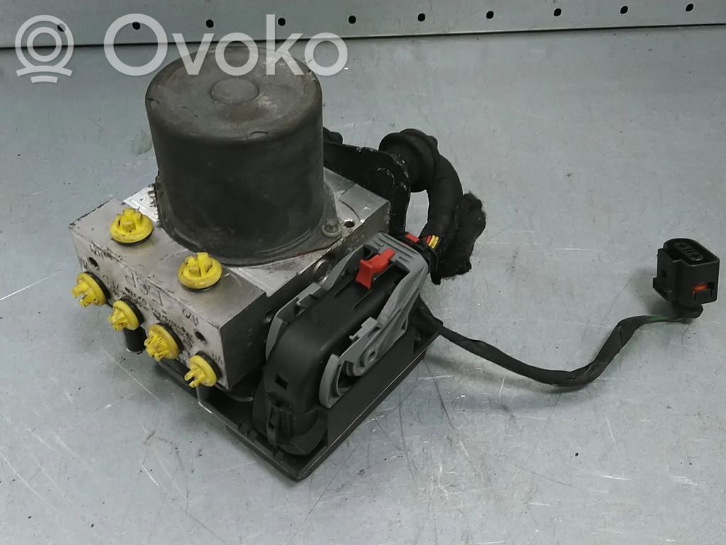 Audi A4 S4 B8 8K ABS Pump 