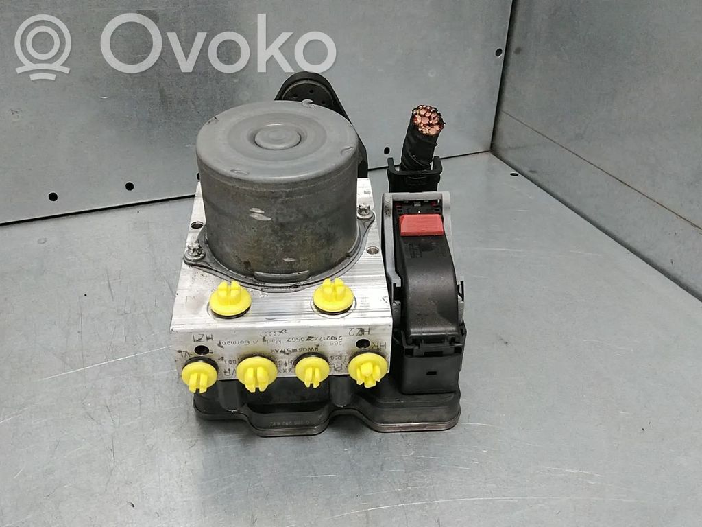 Audi A4 S4 B9 ABS Blokas 