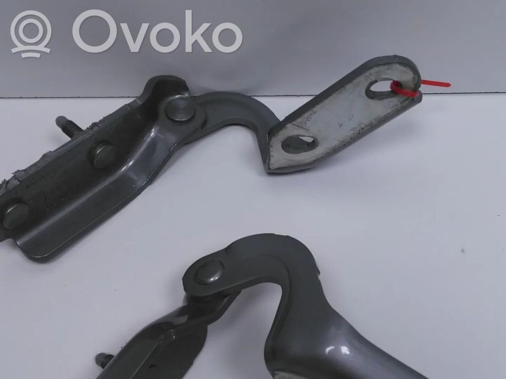Tailgate/trunk/boot hinge   LJ6BS42900AB,LJ6BS42900AB,LJ6BS42901AB