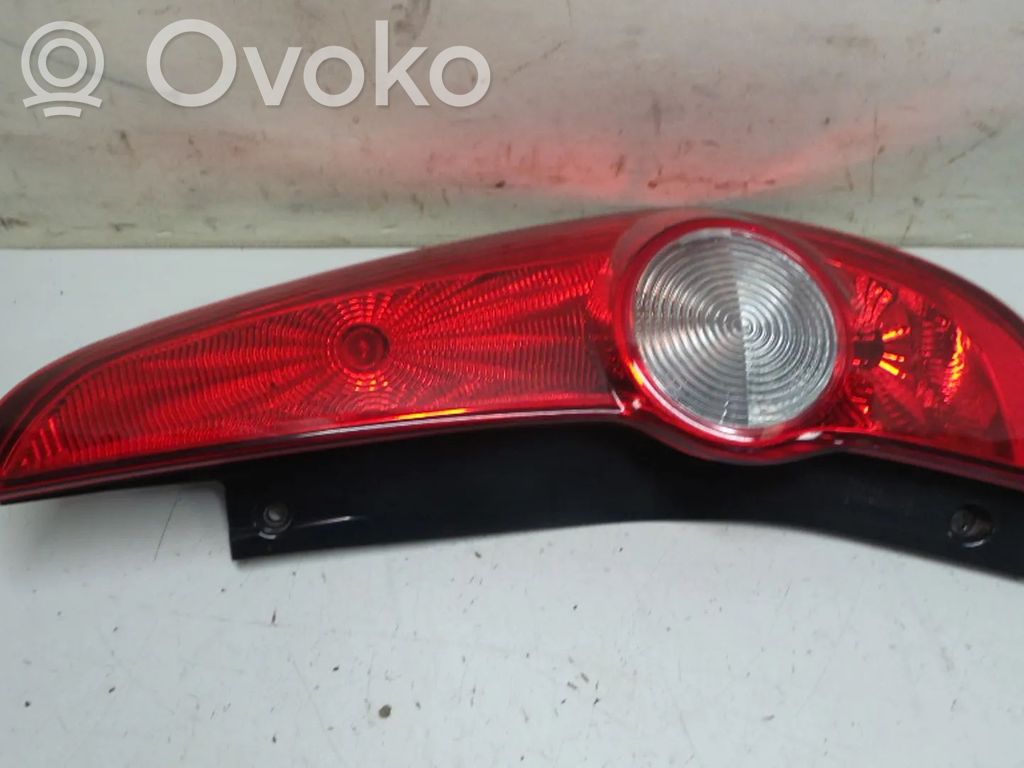 Opel Agila B Lampa tylna 