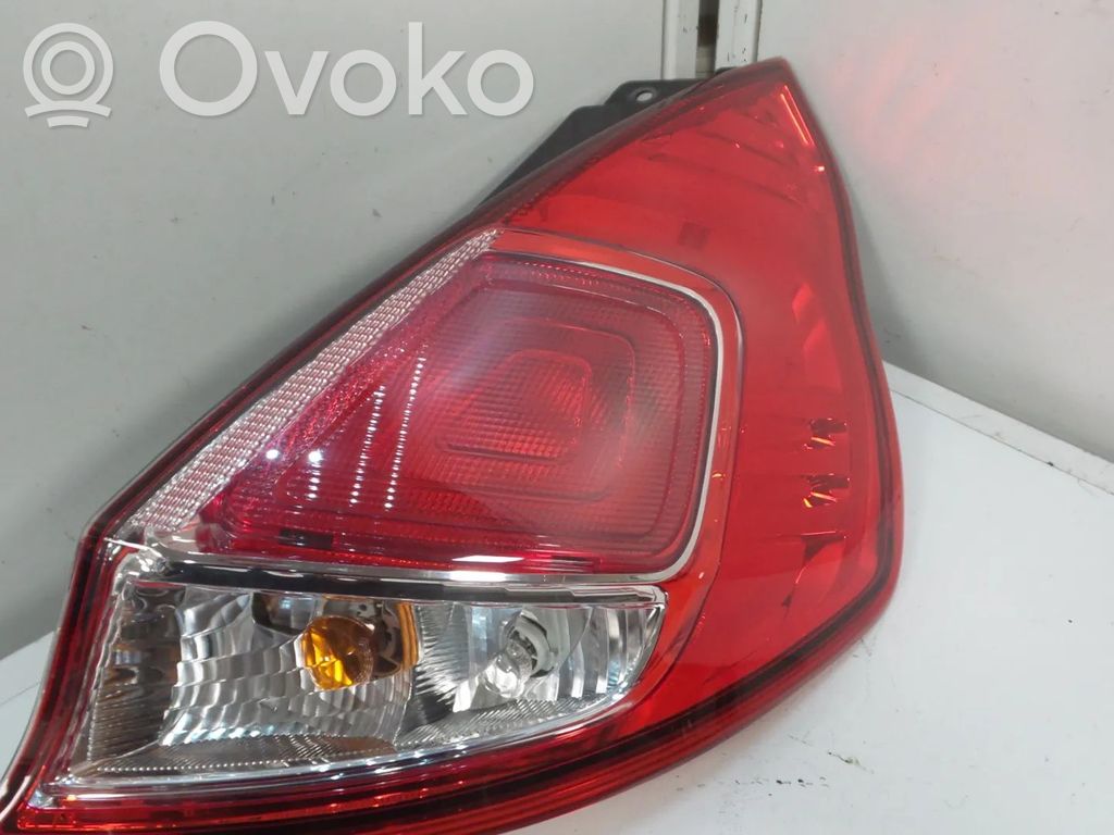 Ford Fiesta Luz trasera/de freno 