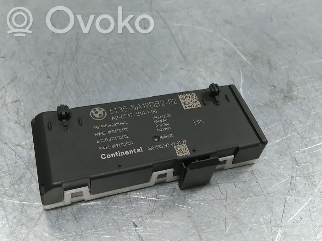 Unité de commande / module de hayon   5A19DB2,61355A19DB2
