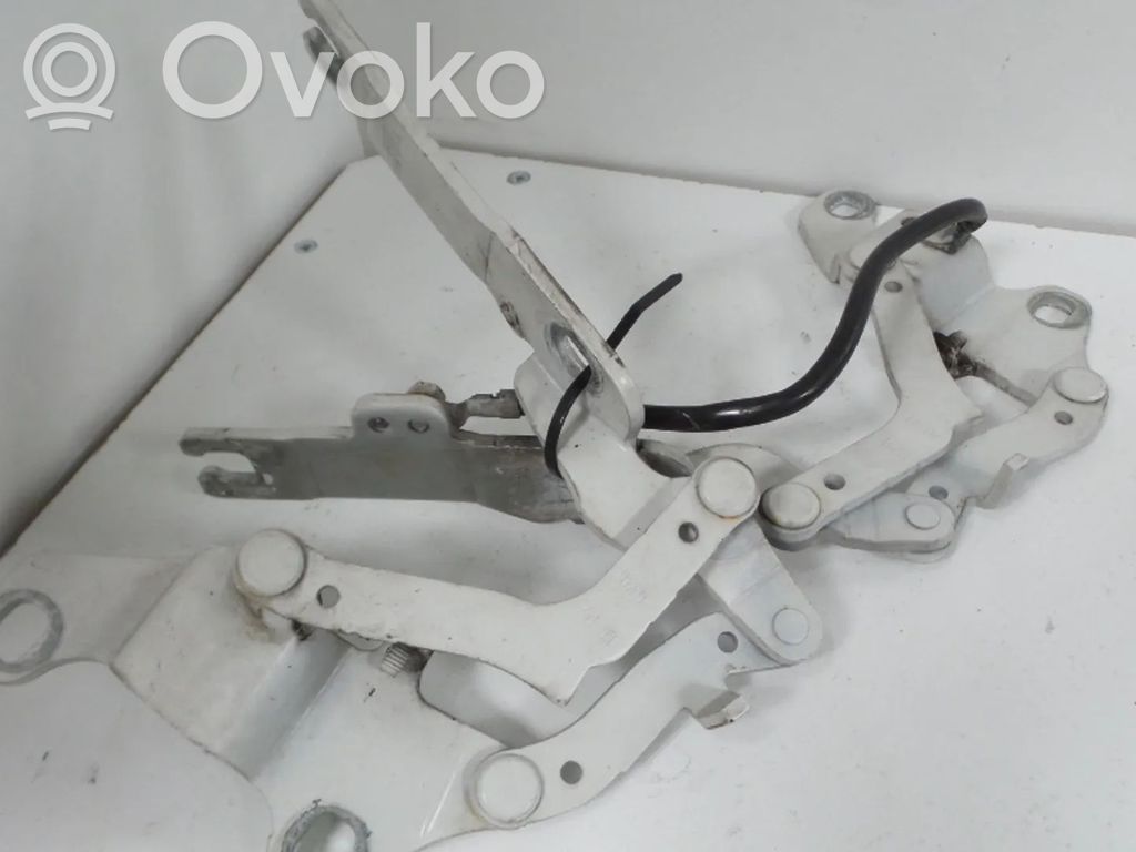 BMW 3 E90 E91 Engine bonnet/hood hinges 