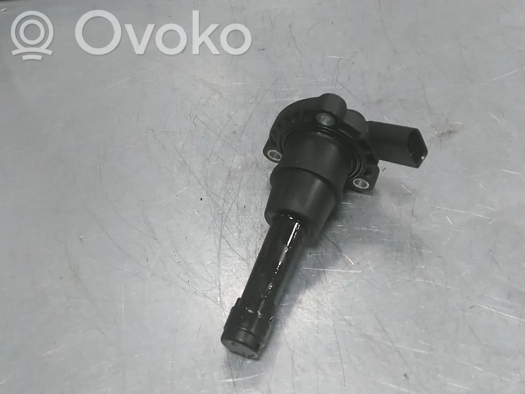 Audi A4 S4 B9 Oil level sensor 