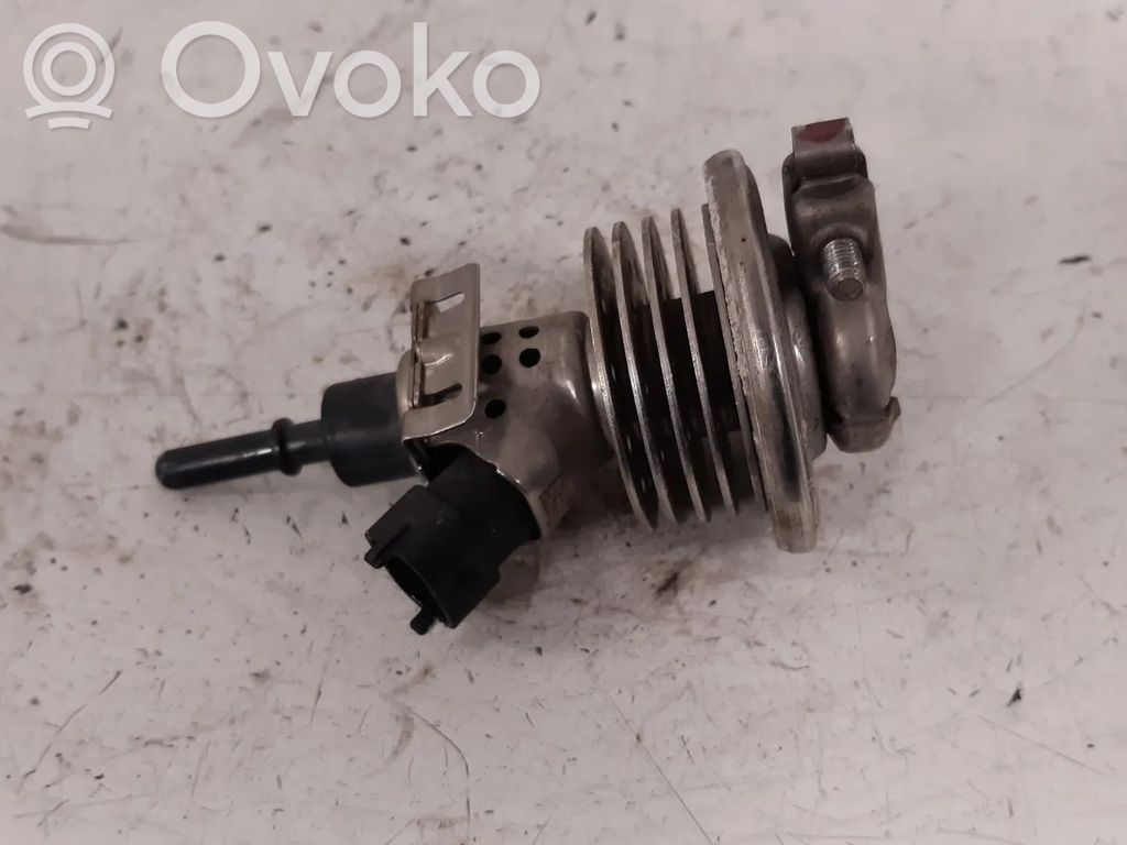 Opel Vivaro Inyector de AdBlue 