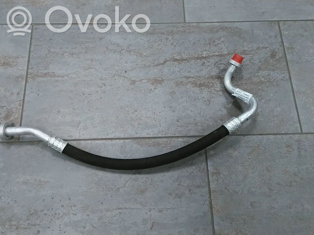 Volvo XC40 Ilmastointilaitteen putki (A/C) 