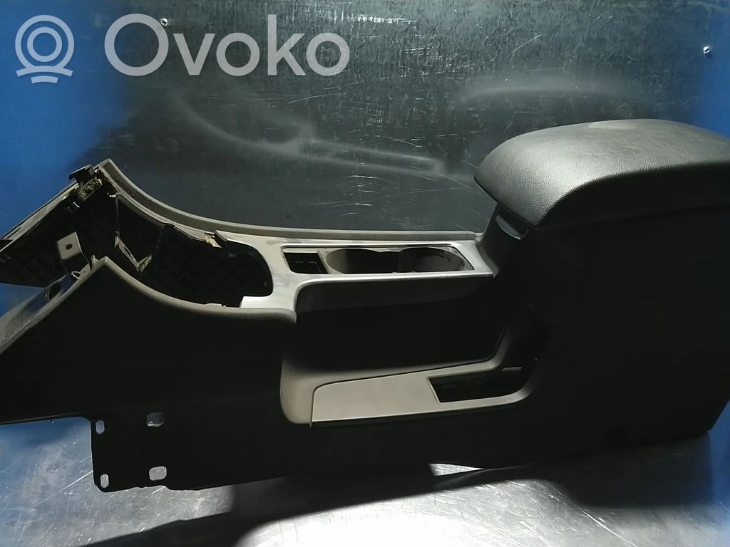 Ford Mondeo MK IV Console centrale 