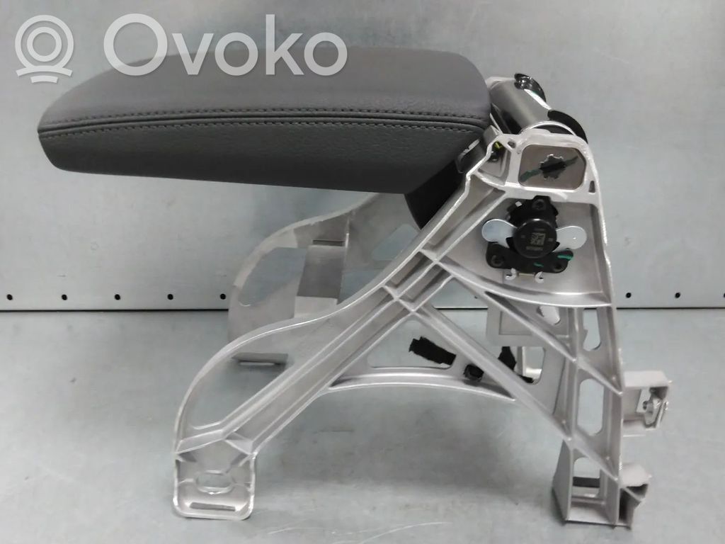 Audi A4 S4 B9 Centrinė konsolė 