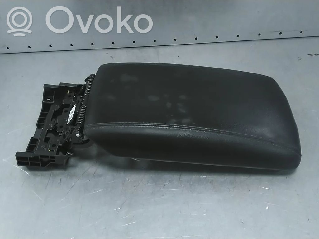 KIA Sorento IV Center console 