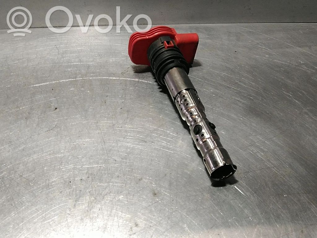 Audi A4 S4 B6 8E 8H Augstsprieguma spole (aizdedzei) 