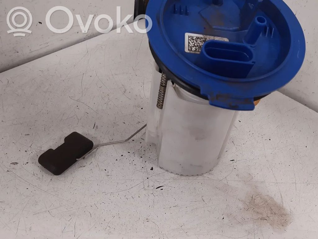 Audi A3 S3 8V Polttoainesäiliön pumppu 