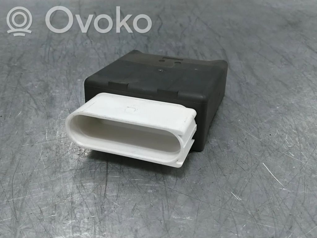 Volvo XC40 Fuel injection pump control unit/module 