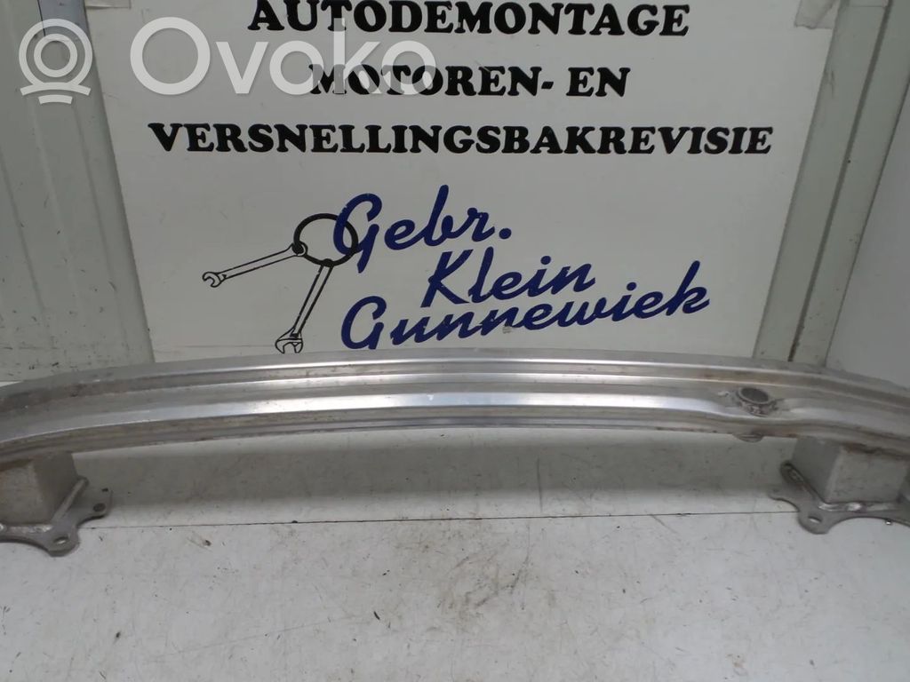 Ford Focus Aizmugurē bampera balka 