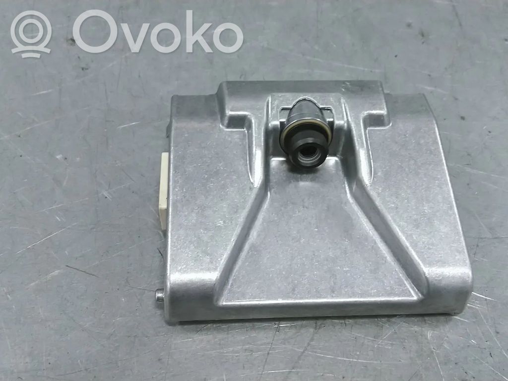 Windshield/windscreen camera   95740J5000