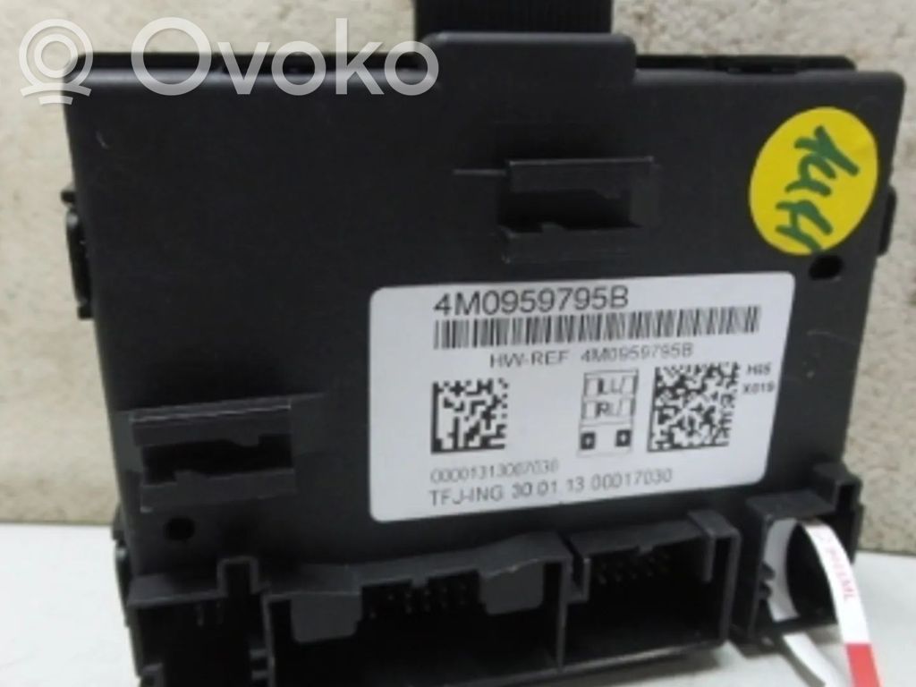 Audi Q7 4M Door control unit/module 