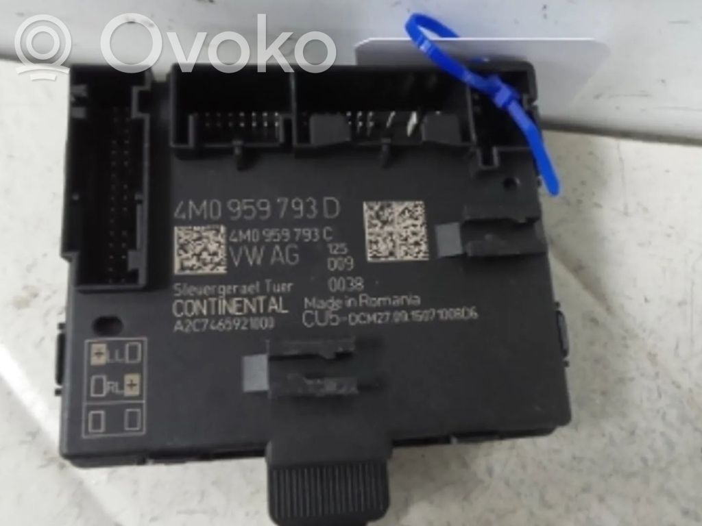 Audi Q7 4M Door control unit/module 
