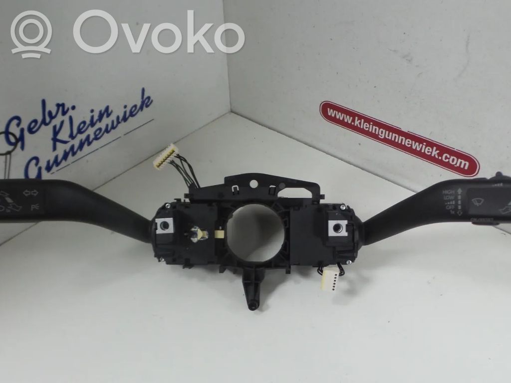 Volkswagen Golf VI Bloc semnalizator și ștergător parbriz 