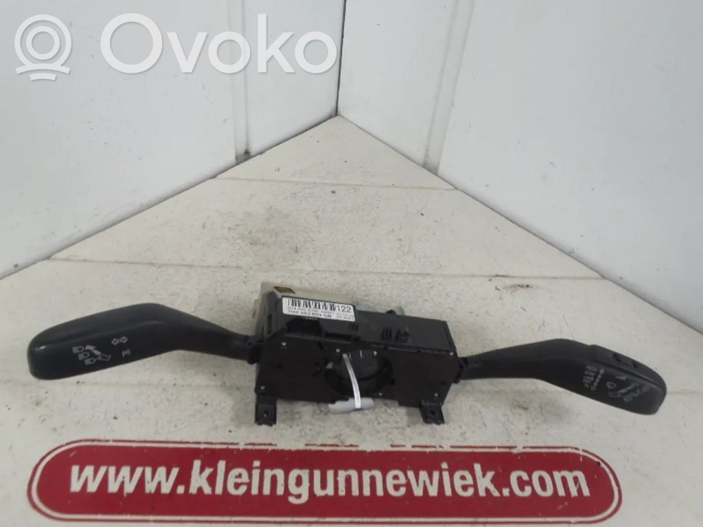 Seat Ibiza IV (6J,6P) Interruptor/palanca de limpiador de luz de giro 