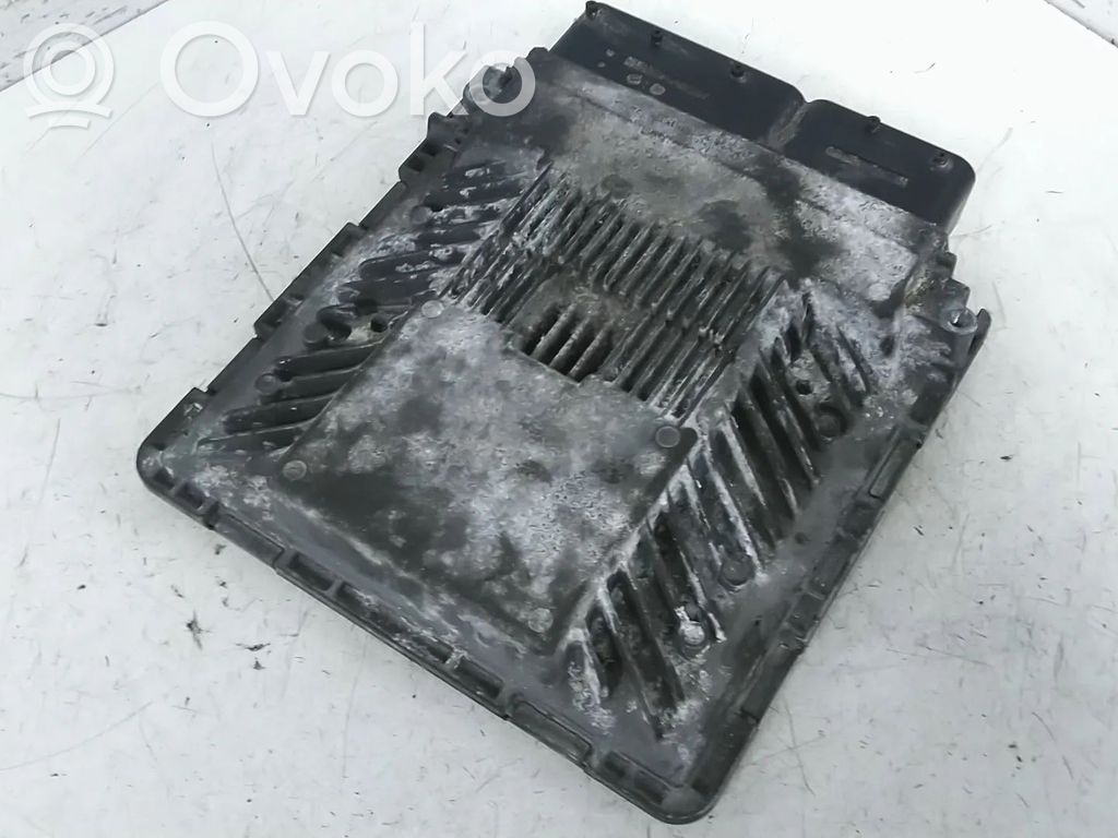 Audi A8 S8 D3 4E Engine control unit/module 