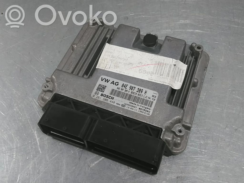 Volkswagen Jetta VI Engine control unit/module 