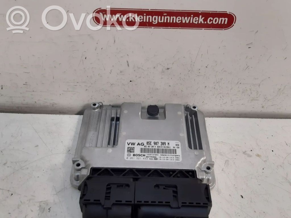 Engine control unit/module   05E907309H,0261S21433,05E906018AR,DPC,DPCA,DPCADPC