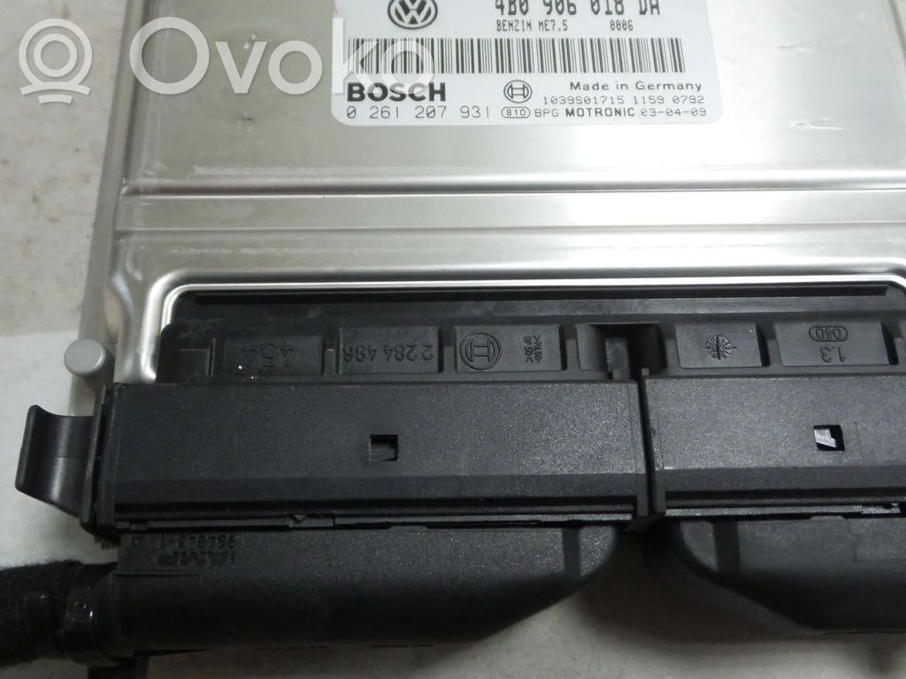 Volkswagen PASSAT B5 Engine control unit/module 