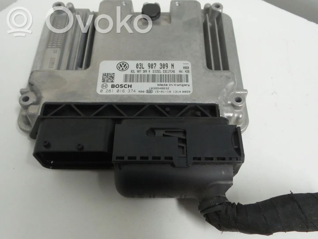 Volkswagen Touran II Engine control unit/module 