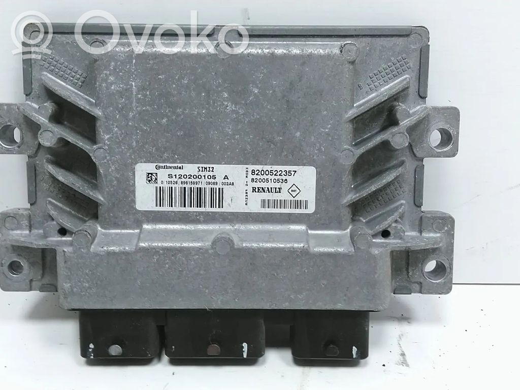Unidad de control/módulo del motor   8200522357,D4F740