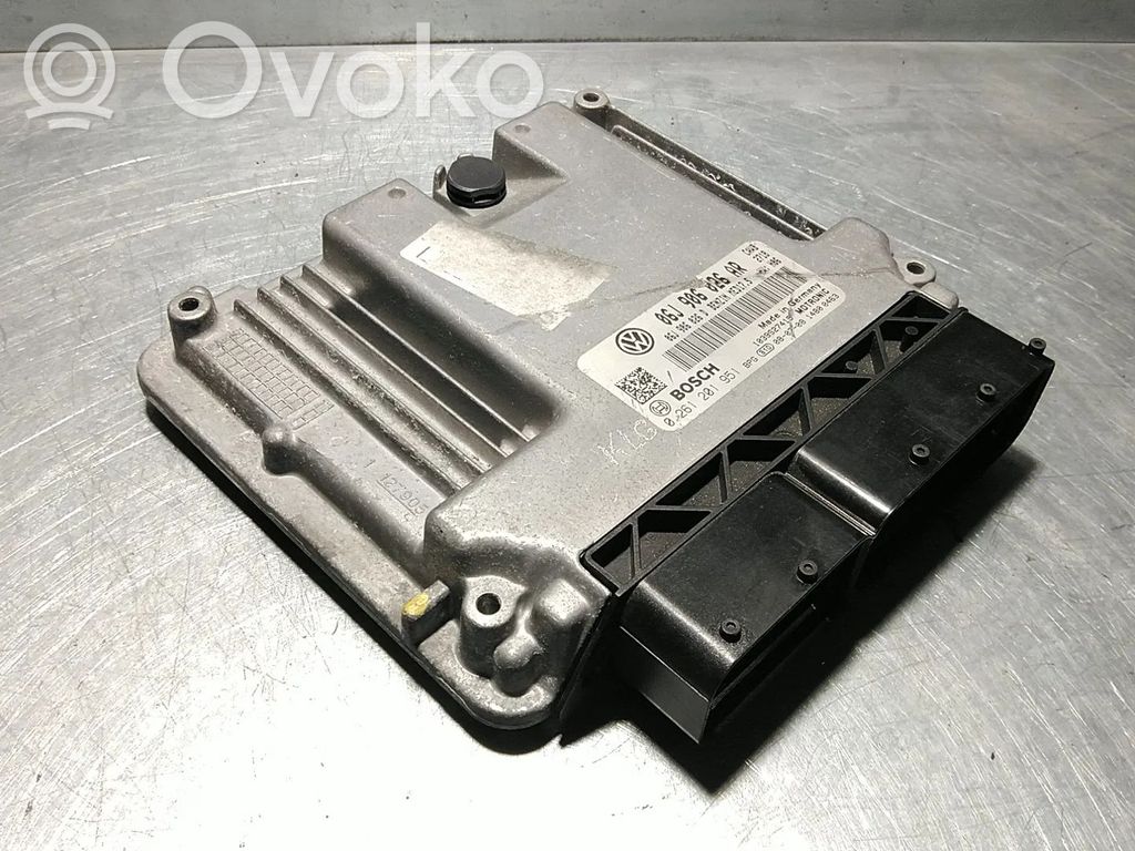 Motorsteuergerät/-modul   0261201951,06J906026AR,CAW