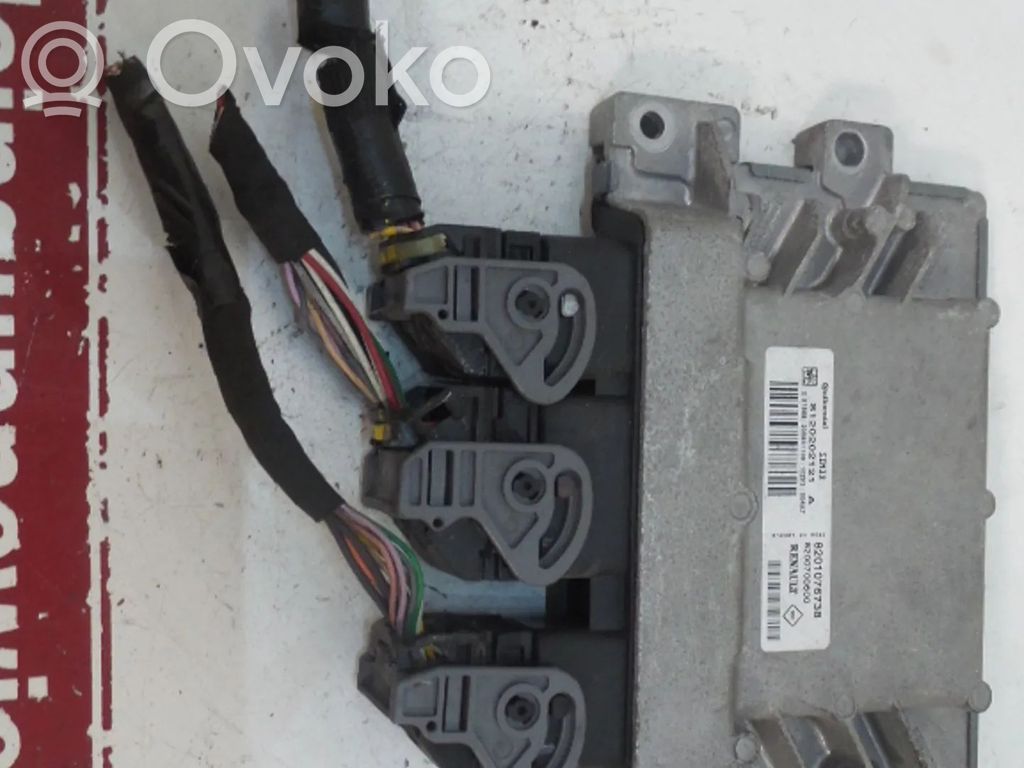 Renault Twingo II Variklio valdymo blokas 