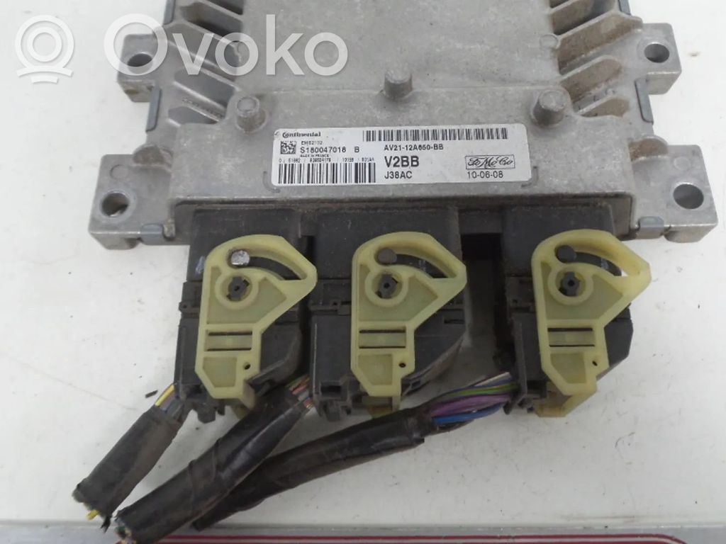 Engine control unit/module   AV2112A650BB,STJB