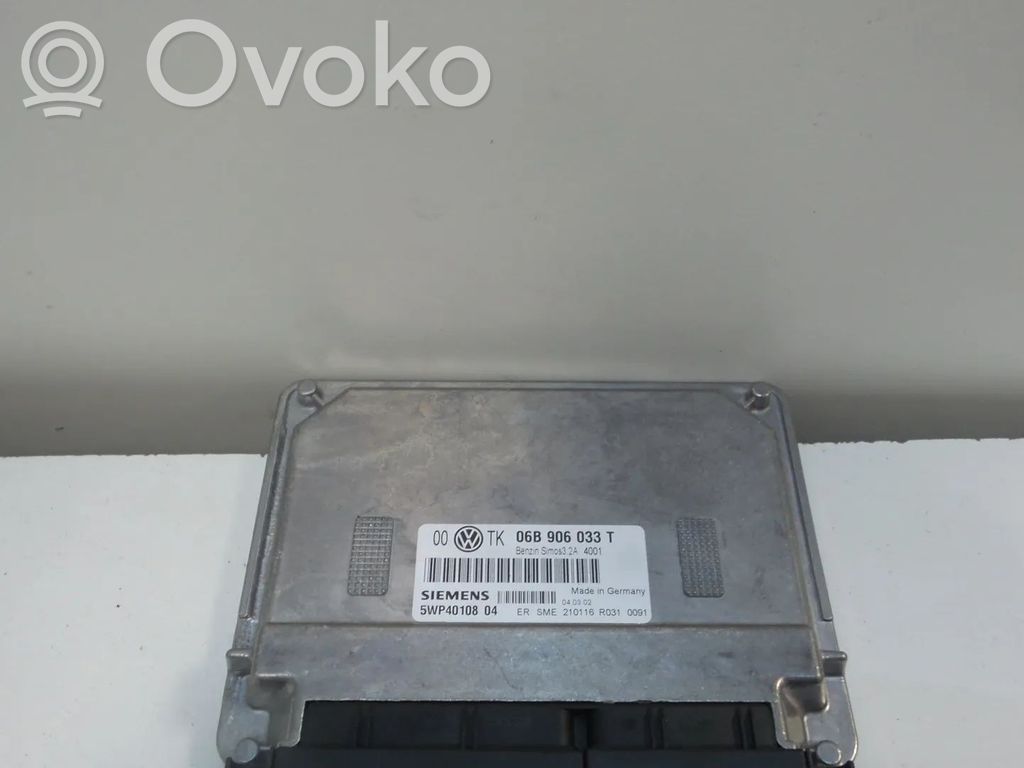 Volkswagen PASSAT B5 Engine control unit/module 