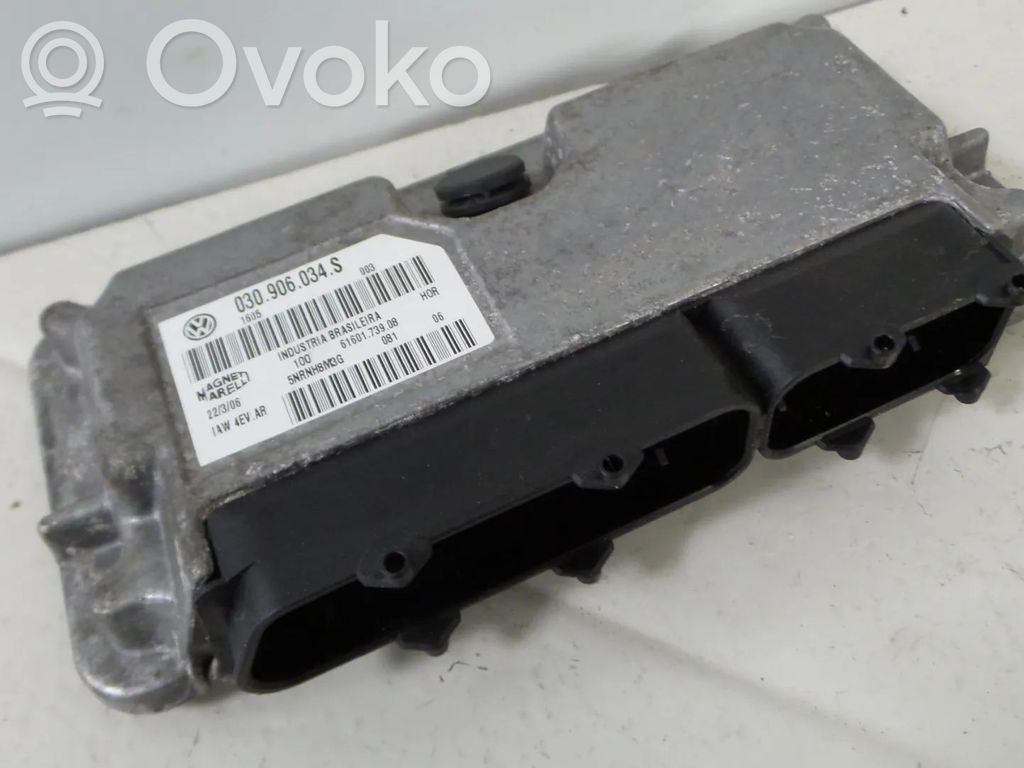 Volkswagen Fox Engine control unit/module 