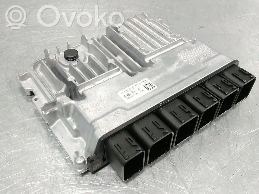 BMW 1 F40 Engine control unit/module 