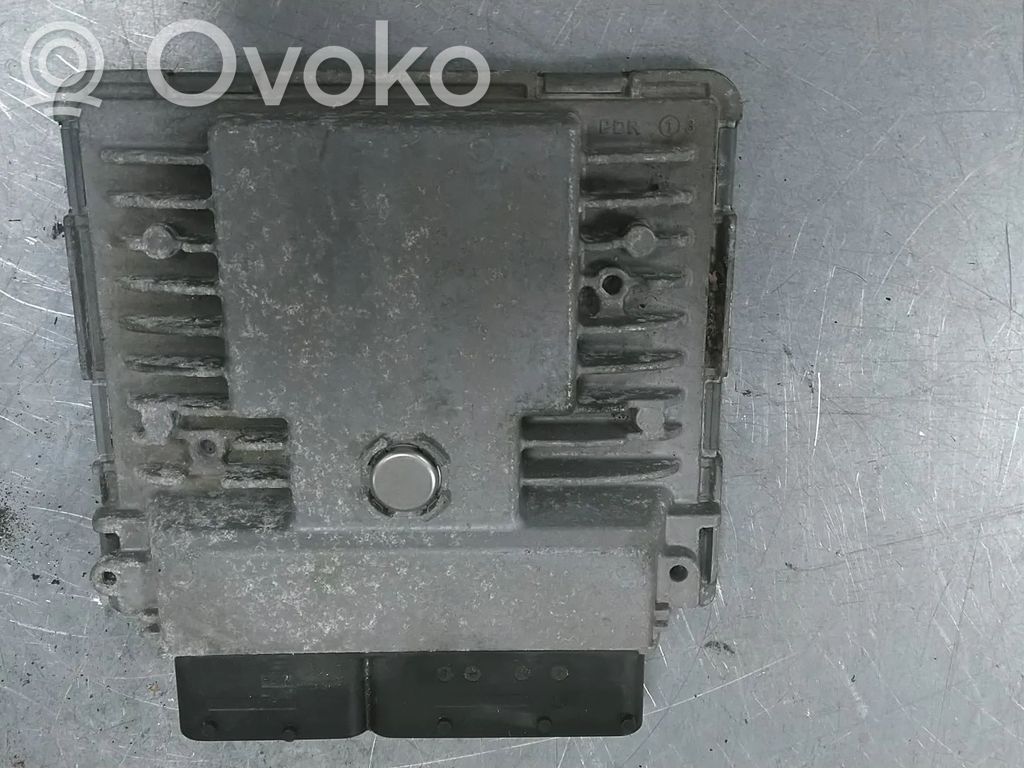 Skoda Octavia Mk2 (1Z) Engine control unit/module 