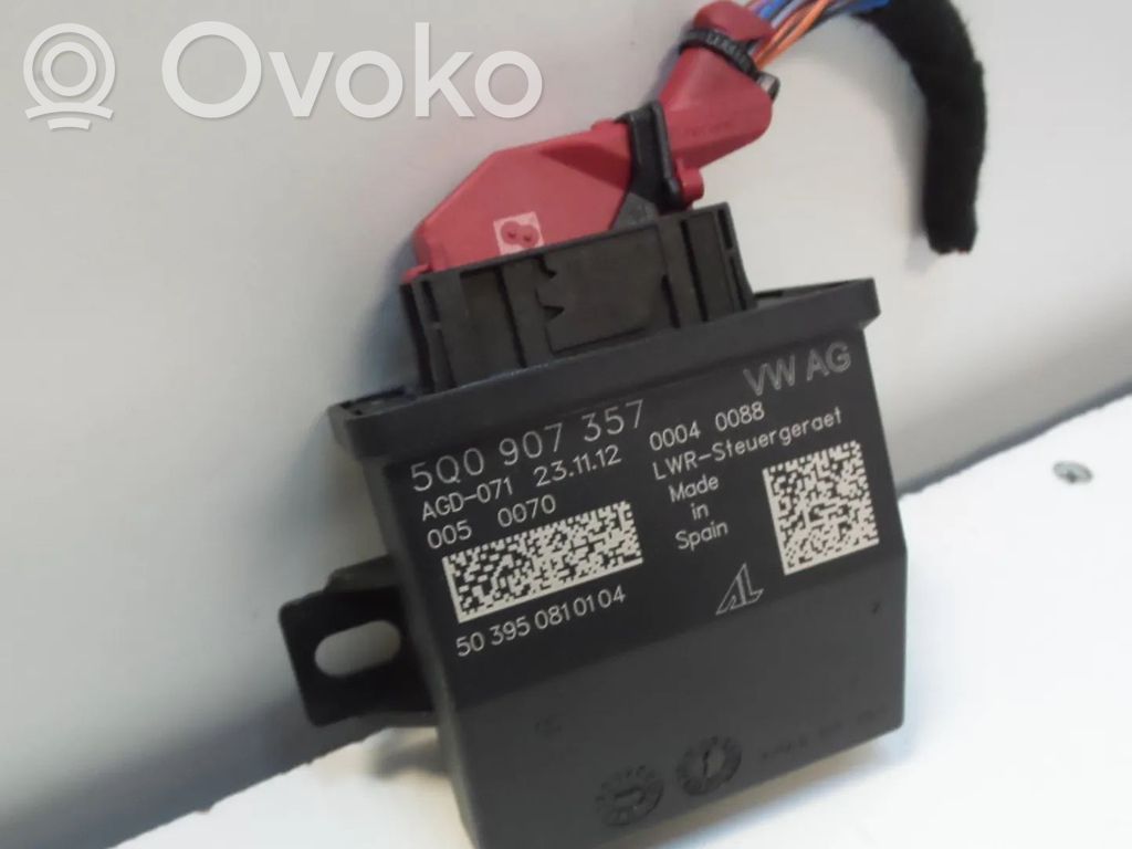 Seat Leon (5F) Módulo de luz LCM 